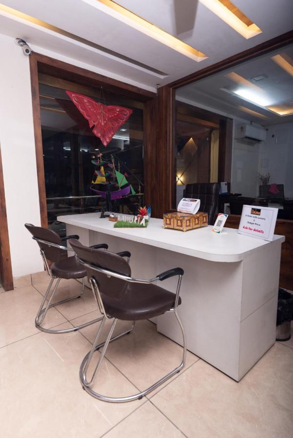 Hotel Luxuria Ludhiana Buitenkant foto