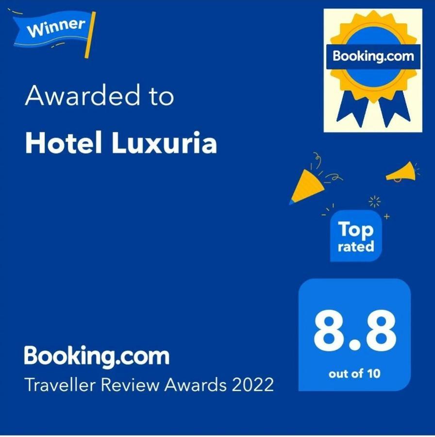 Hotel Luxuria Ludhiana Buitenkant foto